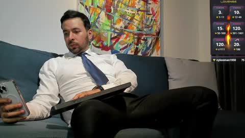 tommy_raym0ndg online show from 01.15.25