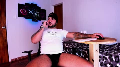 tommy_sccott online show from 12.04.24