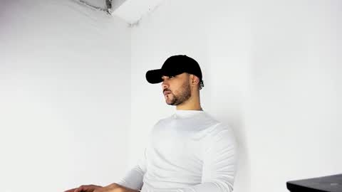 tommy_sccott online show from 10.31.25