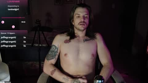 Snapshot of tommy_sins92 chatting on 11.28.25 Tommy Sins online show from 11.28.25