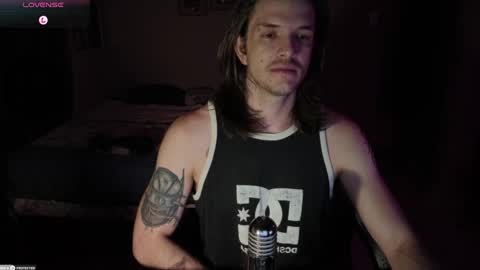 Snapshot of tommy_sins92 chatting on 12.17.25 Tommy Sins online show from 12.17.25