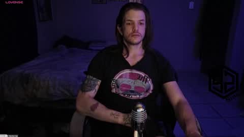 Snapshot of tommy_sins92 chatting on 01.11.26 Tommy Sins online show from 01.11.26