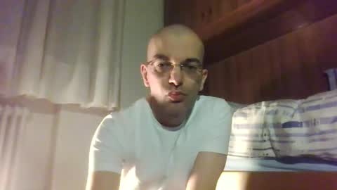 Snapshot of tommycorner chatting on 12.15.24 tommycorner online show from 12.15.24