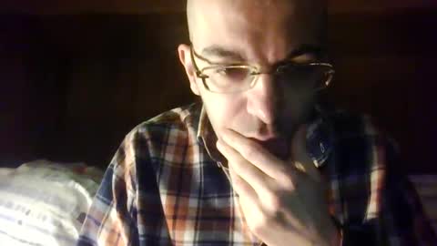 Snapshot of tommycorner chatting on 12.24.24 tommycorner online show from 12.24.24