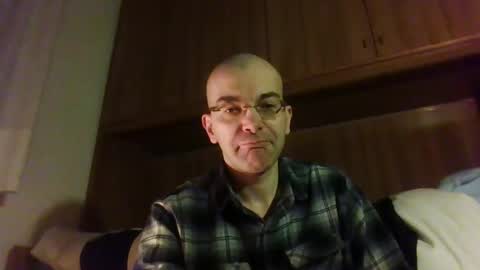 Snapshot of tommycorner chatting on 01.02.25 tommycorner online show from 01.02.25