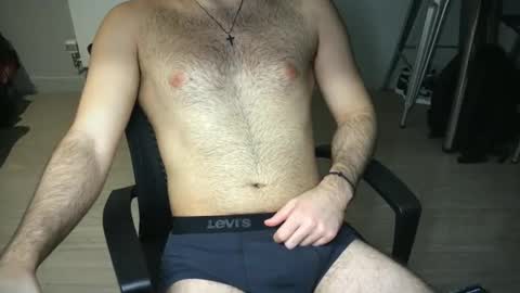 Snapshot of tompe00 chatting on 12.30.24 Tom online show from 12.30.24