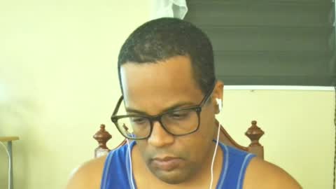 Snapshot of toni2814 chatting on 05.29.26 Antonio online show from 05.29.26