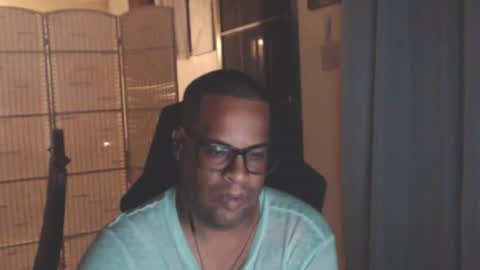 Snapshot of toni2814 chatting on 06.16.26 Antonio online show from 06.16.26