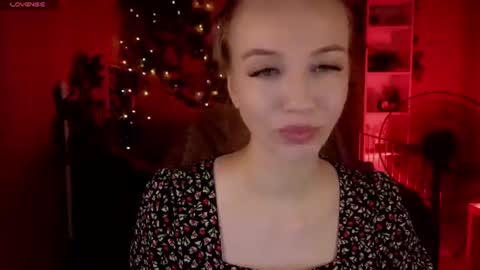 Snapshot of toni_ray chatting on 06.09.26 Tony online show from 06.09.26