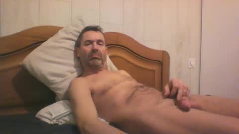 tonio1972 online show from 10.25.25