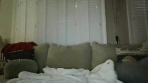 Snapshot of tonitones chatting on 04.11.26 Honeys Snow Bunny online show from 04.11.26