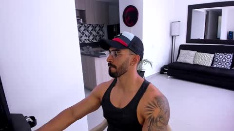 tony muscle1 online show from 03.09.25