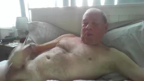 Snapshot of tonygibbson62 chatting on 02.10.25 tonygibbson62 online show from 02.10.25