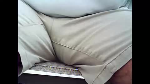 Snapshot of tonymcfly99 chatting on 02.20.25 tonymcfly99 online show from 02.20.25