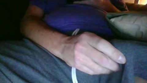 Snapshot of tonyntrish chatting on 02.19.25 cum goal 100 online show from 02.19.25