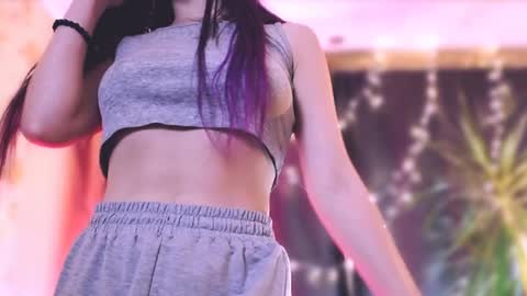 Elizabeth online show from 01.11.25