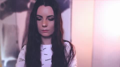 Elizabeth online show from 01.18.25