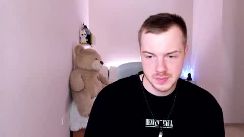 Snapshot of toohornyserj chatting on 02.13.25 toohornyserj online show from 02.13.25