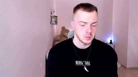 Snapshot of toohornyserj chatting on 03.01.25 toohornyserj online show from 03.01.25