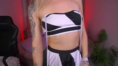 top_grace online show from 11.04.25