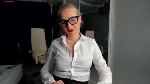 Snapshot of toplady777 chatting on 02.26.26 toplady777 online show from 02.26.26