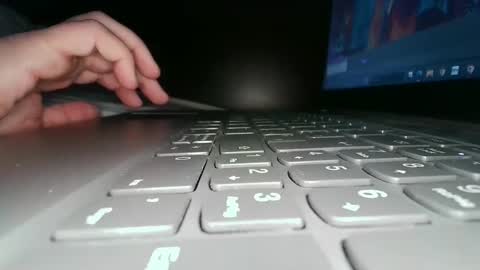 toponipi10 online show from 12.31.24