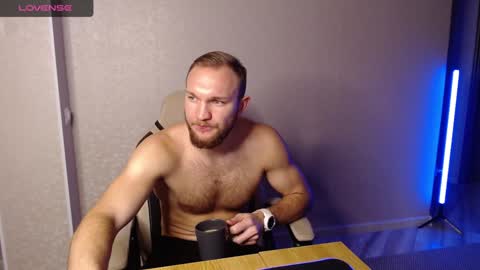 Snapshot of toress1 chatting on 12.19.24 Glebaty online show from 12.19.24
