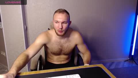 Snapshot of toress1 chatting on 01.05.25 Glebaty online show from 01.05.25