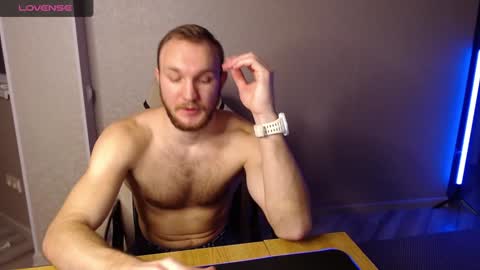 Snapshot of toress1 chatting on 01.29.25 Glebaty online show from 01.29.25