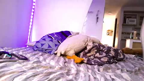 Enzo Moretti online show from 09.29.25