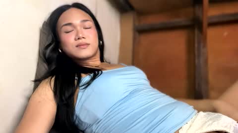 torn_alexis online show from 02.15.26