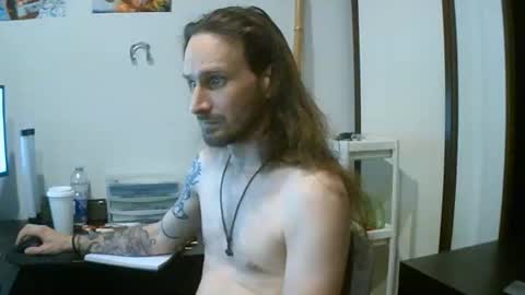 Snapshot of tornado2156 chatting on 05.26.26 Tornado2156 online show from 05.26.26