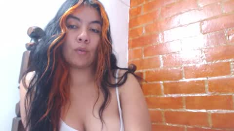 Snapshot of torres_karla chatting on 02.19.26 karla online show from 02.19.26