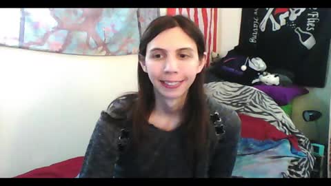 Snapshot of totalfuckingadorable chatting on 01.14.25 Luna online show from 01.14.25