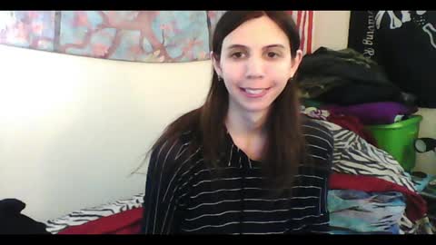 Snapshot of totalfuckingadorable chatting on 01.19.25 Luna online show from 01.19.25