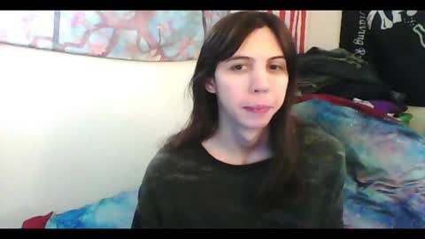 Snapshot of totalfuckingadorable chatting on 01.19.25 Luna online show from 01.19.25