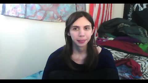 Snapshot of totalfuckingadorable chatting on 01.29.25 Luna online show from 01.29.25