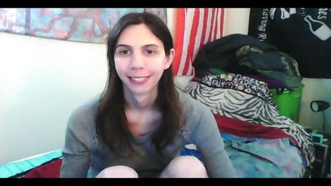 Snapshot of totalfuckingadorable chatting on 01.30.25 Luna online show from 01.30.25