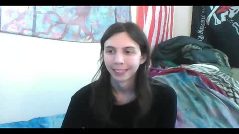 Snapshot of totalfuckingadorable chatting on 01.31.25 Luna online show from 01.31.25