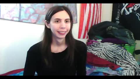 Snapshot of totalfuckingadorable chatting on 02.01.25 Luna online show from 02.01.25