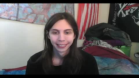 Snapshot of totalfuckingadorable chatting on 02.02.25 Luna online show from 02.02.25