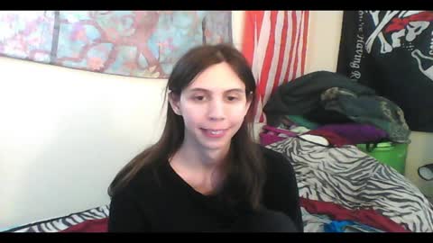 Snapshot of totalfuckingadorable chatting on 02.02.25 Luna online show from 02.02.25