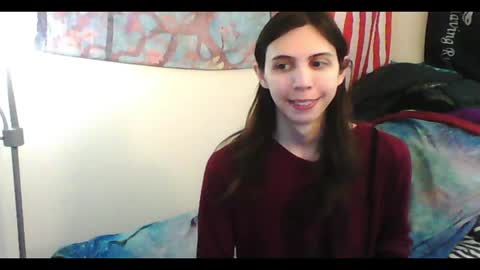 Snapshot of totalfuckingadorable chatting on 03.05.25 Luna online show from 03.05.25