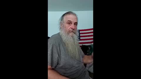 totallyawesome_65 online show from 12.15.25