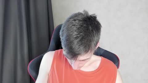 Snapshot of touch_me8 chatting on 03.12.25 Arti online show from 03.12.25