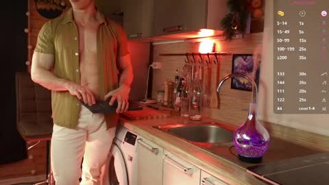 Snapshot of touch_of_eros chatting on 04.07.26 Paul online show from 04.07.26