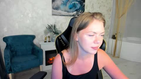 Snapshot of touch_the_heart chatting on 02.02.26 Touch The Heart online show from 02.02.26