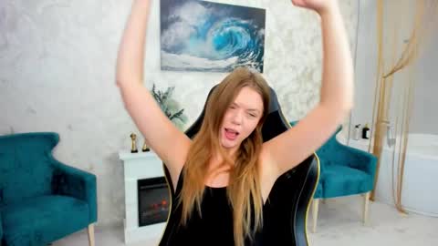 Snapshot of touch_the_heart chatting on 02.26.26 Touch The Heart online show from 02.26.26