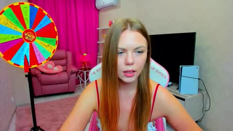 Snapshot of touch_the_heart chatting on 03.17.26 Touch The Heart online show from 03.17.26