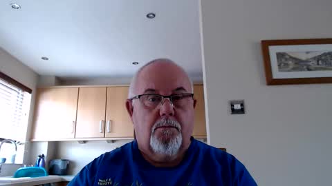 Snapshot of touchwood25 chatting on 06.04.26 TOUCHWOOD25 online show from 06.04.26